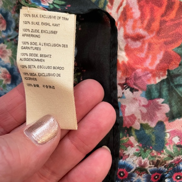 Johnny Was square silk scarf with tassels - Picture 3 of 7